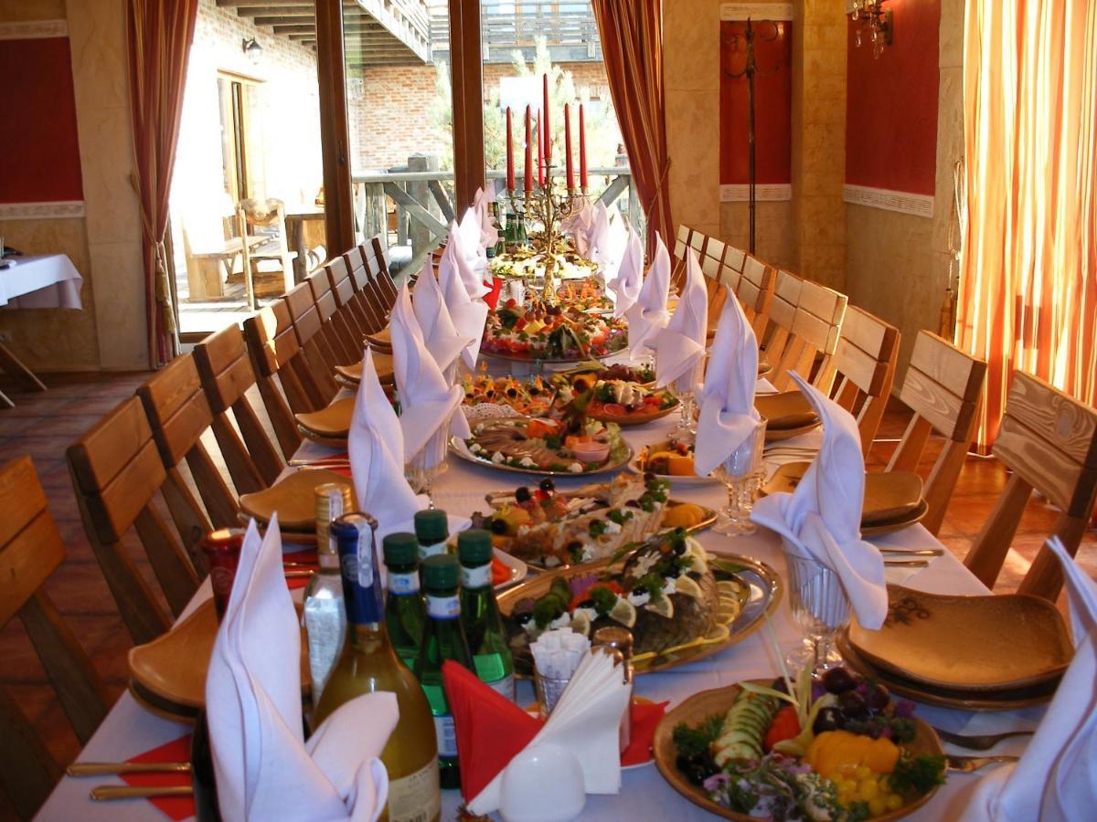 Tvirtove Prie Didziulio Hotel Dėdeliškės Екстериор снимка